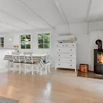 Bv327-blavand-ved-skoven-26 Blåvand