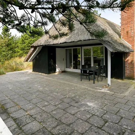 Bv327-blavand-ved-skoven-26 * Blåvand